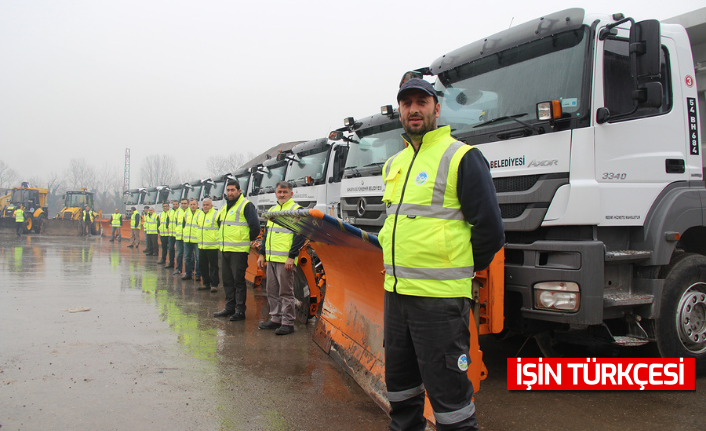 100 kişilik ekip 7/24 görevde-Büyükşehir karla mücadele için hazırlıklarını tamamladı.