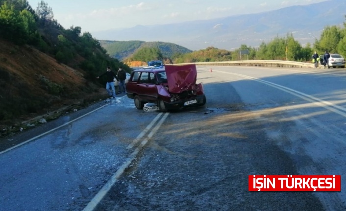 Geyve’de trafik kazasında 3 kişi yaralandı