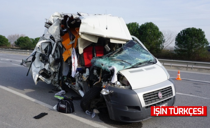 Sakarya'da trafik kazası geçiren milli motosikletçi Öncü kardeşler taburcu edildi