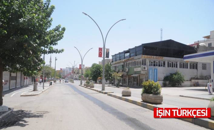 Şırnak'ın Cizre ilçesi tarihinin en sıcak yaz günlerini yaşıyor!