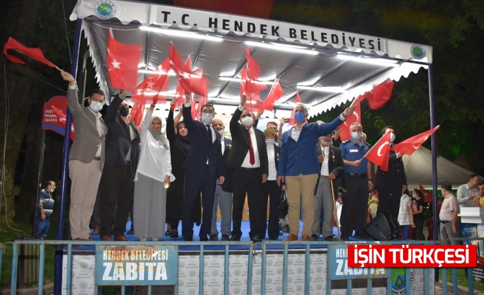 Hendek'te de Destanın 5. Yılı Coşkuyla Kutlandı