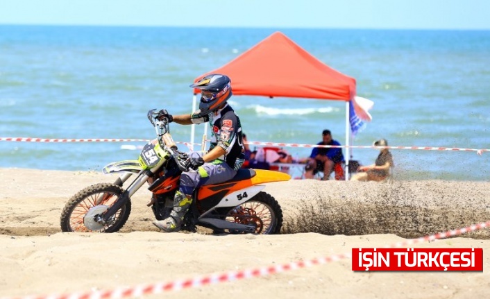 Sakarya'da Kum Enduro Yarışları yapıldı