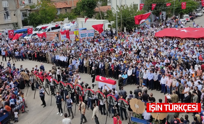 Adıyaman şehidini uğurladı