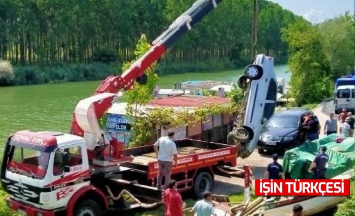 Kocaali'de kontrolden çıkan otomobil Melen Çayı’na uçtu