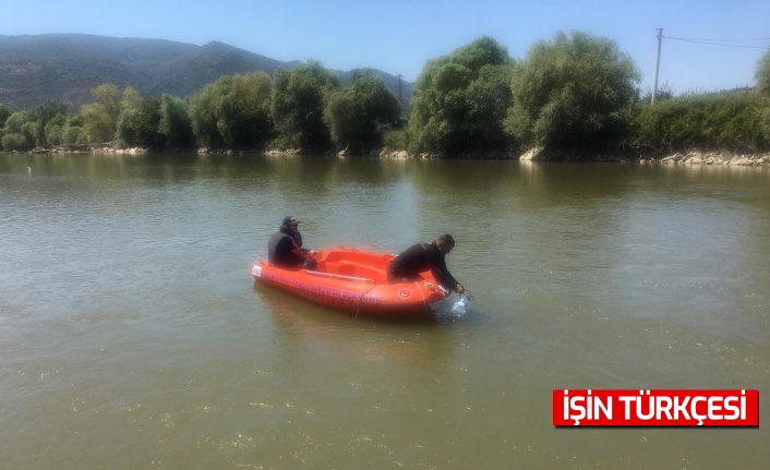 Sakarya Nehri’ne düşen gencin cansız bedenine 48 saat sonra ulaşıldı