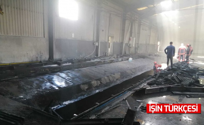 Hendek'de boş fabrikada çıkan yangın itfaiye ekiplerince söndürüldü