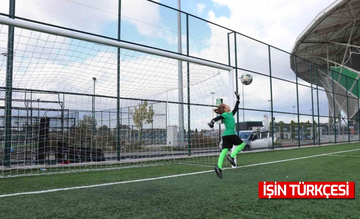 Geleceğin Muslera’sı, futbolcu şehri Sakarya’da yetişiyor