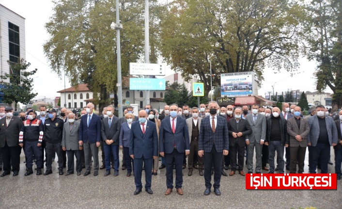 Hendek Belediyesi Uludere Tesislerinde Muhtarlar Günü Törenle Kutlandı