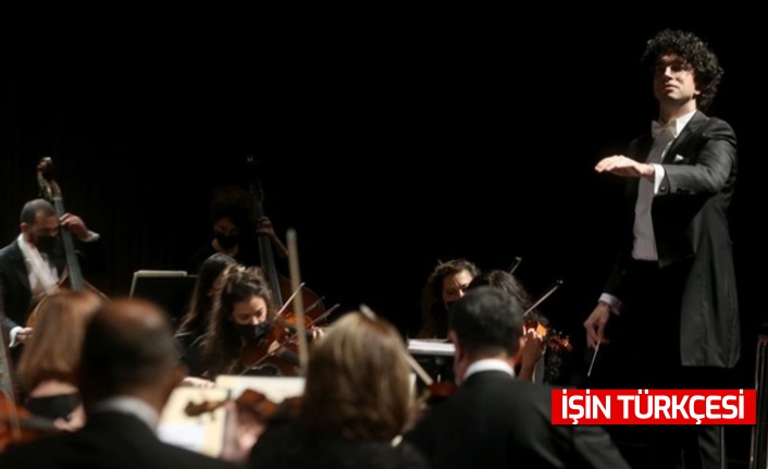 Cumhurbaşkanlığı Senfoni Orkestrası AKM'de sanat sergiledi