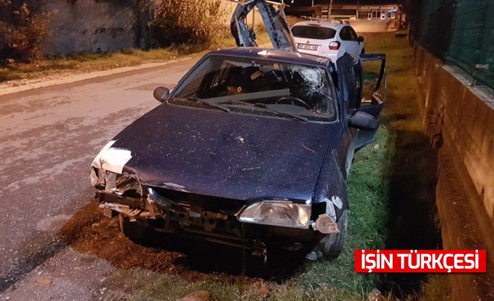 Sakarya'da  Ehliyetsiz Sürücü Kaza Yaptı: 5 Yaralı