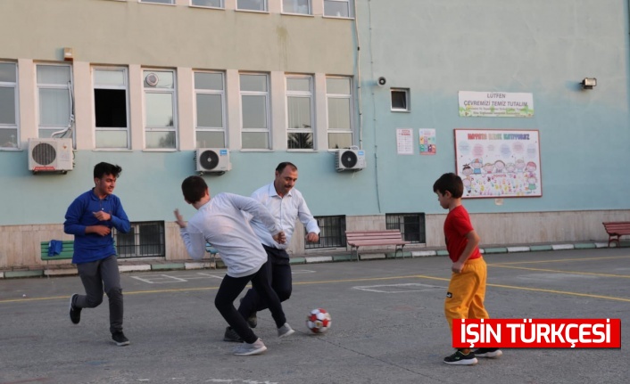 Vali Kaldırım sahalara geri döndü