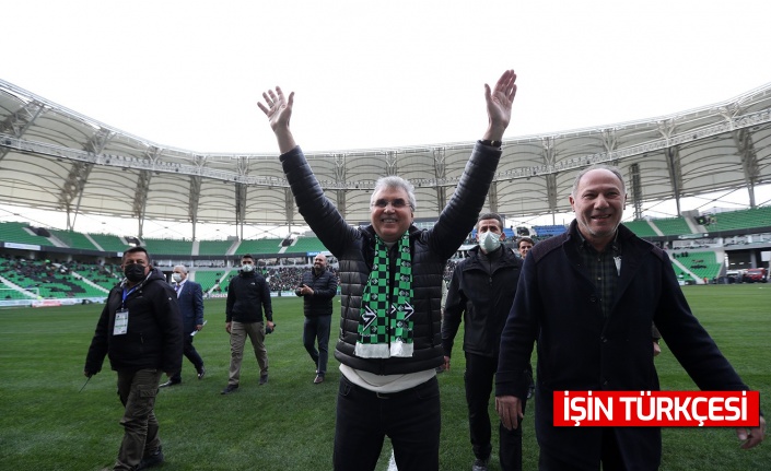 Başkan Yüce: “Sakaryaspor bu yıl şampiyon olacak”