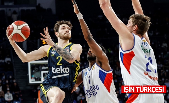 Anadolu Efes, Fenerbahçe'yi farkla yendi