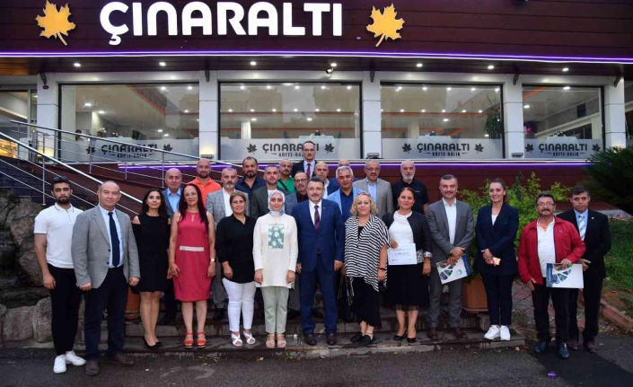 Başkan Genç kültüre ve sanata destek veren STK temsilcileri ile bir araya geldi