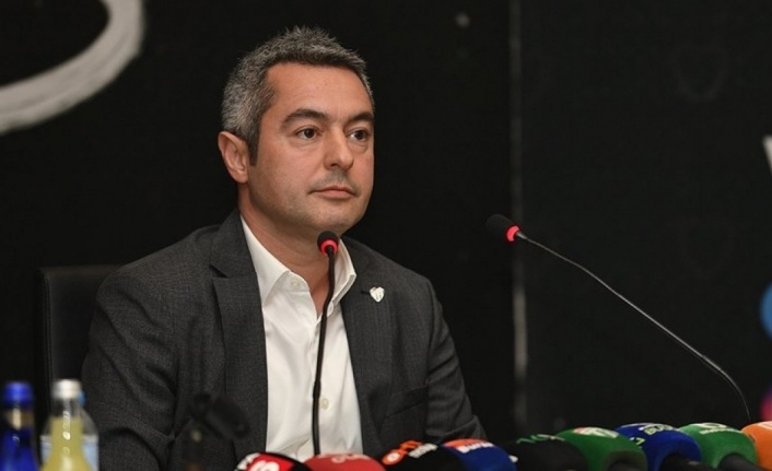 Bursaspor Başkanı Ömer Furkan Banaz: “Taşlar, satırlar, bıçaklar sahaya atıldı”
