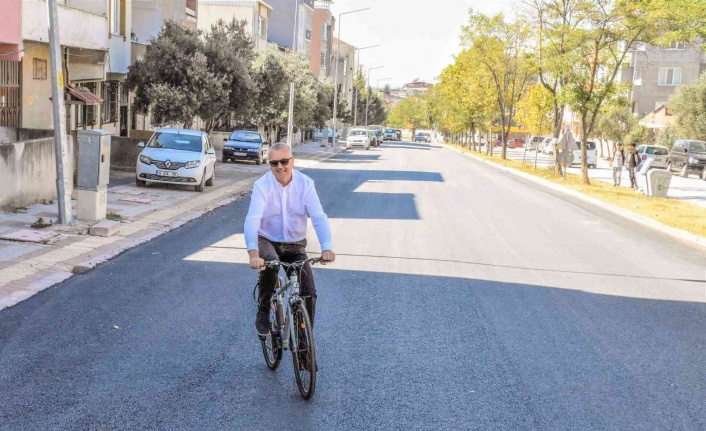 Karacabey’de asfaltlama işlemleri sürüyor