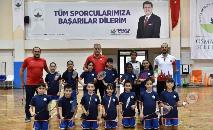 Osmangazi’de geleceğin badmintoncuları yetişiyor