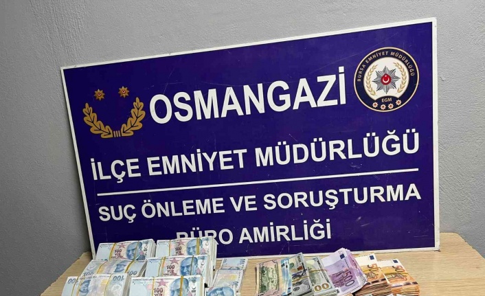 (Özel) Bursa polisinden 120 bin dolarlık operasyon