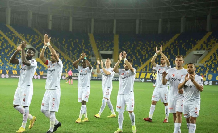 Sivasspor’da futbolculara 4 gün izin verildi