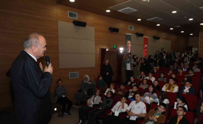 İlk tebrik Başkan Özlü’den