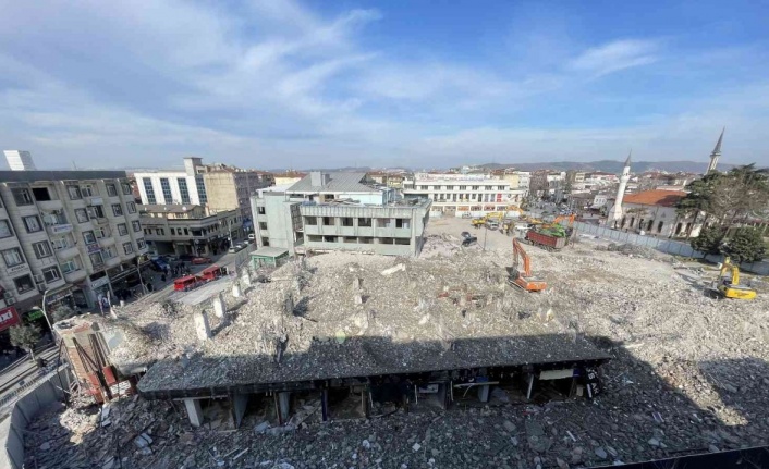 Sakarya’nın simgelerindendi, izlerinin silinmesine ramak kaldı