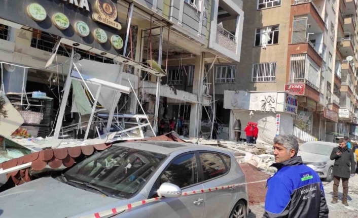 2 kişinin öldüğü, 8 kişinin yaralandığı patlamaya ilişkin 3 gözaltı