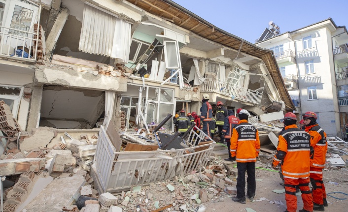 AFAD: “Depremde 41 bin 20 vatandaşımız hayatını kaybetti”
