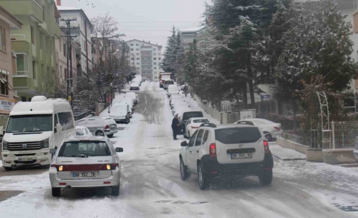 Başkent’te kar yağışı etkili oldu