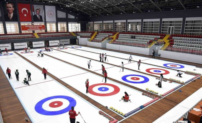 Erzurum’da Curling heyecanı