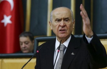 MHP Genel Başkanı Devlet Bahçeli: "Bildiride imzası bulunan 103 emekli amiralin rütbeleri sökülmelidir"