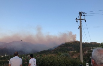 Marmaris’teki orman yangınına müdahale çalışmaları devam ediyor!