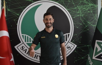 Sakaryaspor, Babaoğlu’nu renklerine kattı