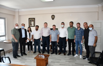 MHP Grup Başkanvekili Muhammed Levent Bülbül ve İl Başkanı Ahmet Ziya Akar'dan Sakarya Gazeteciler Cemiyeti'ne ziyaret