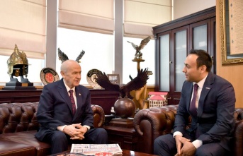 MHP Lideri Devlet Bahçeli: Benim tatilim ülkemin refahı, esenliği ve güvenliğidir