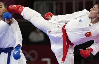 Olimpiyatlarda yarışan karateci milli sporcumuz Merve Çoban, yarı finale yükseldi!