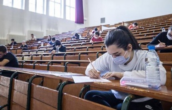 Üniversitelerde eğitimin yüzde 40'ı uzaktan yapılacak