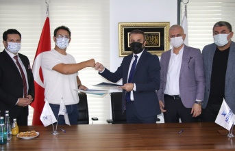 Sakaryaspor’un yeni sağlık sponsoru Özel Adatıp Hastanesi