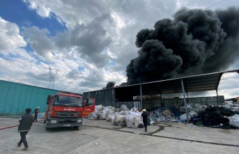 Yangın sonrası itfaiye erlerine çirkin saldırı