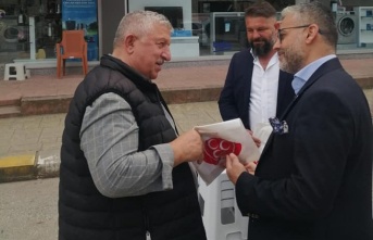MHP Arifiye İlçe Teşkilatı Cumhuriyet Bayramı Coşkusunu İlçe Esnafları ile Paylaştı
