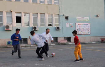 Vali Kaldırım sahalara geri döndü