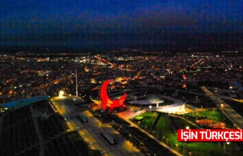 Balıkesır’in hilali gece görüntülendi