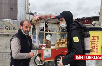 Fatih’te Uluslararası Çay Günü’nde 2 bin 500 kış çayı dağıtıldı