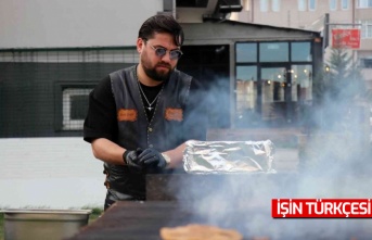 Sokak hayvanlarının görülmeye değer hamburger keyfi