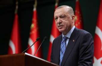 Cumhurbaşkanı Erdoğan kademeli şekilde kur ve faizin düşeceğini söyledi