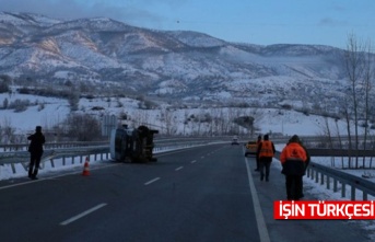 Tokat'ta servis aracı devrildi: Bir askerimiz şehit oldu, 3 asker yaralandı