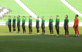 Sakaryaspor evinde mağlup oldu: 1-2