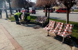 Oturma alanları şeritlerle kapatılıyor