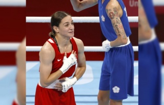 Buse Naz Çakıroğlu, olimpiyatlarda gümüş madalya...