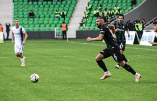 TFF 2. Lig: Sakaryaspor: 0 - Hekimoğlu Trabzonspor:...