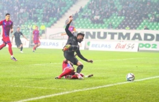 TFF 2. Lig: Sakaryaspor: 4 - Niğde Anadolu FK: 0